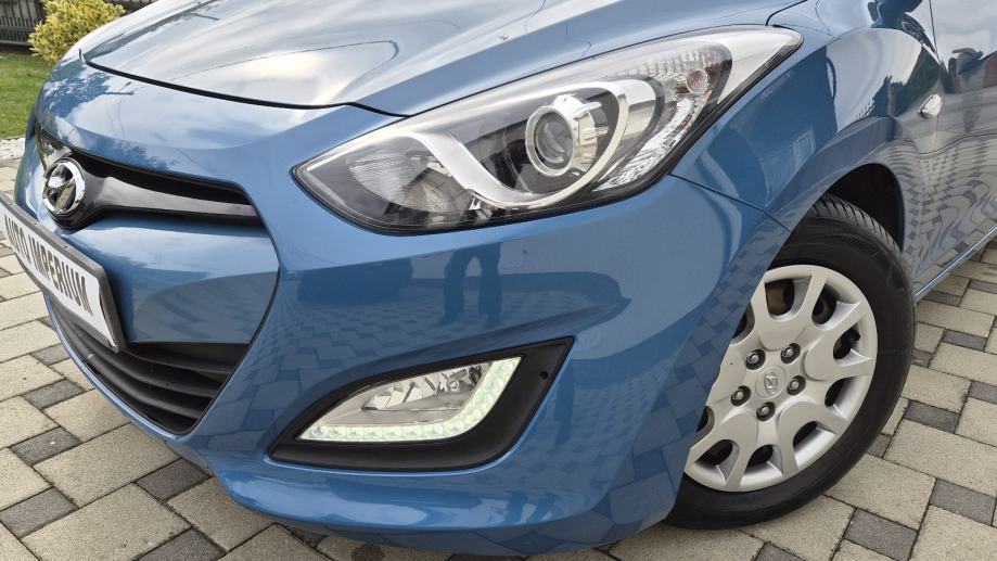 Hyundai i30 CW 1,4 - 1.VLASNIK - NIJE UVOZ - 137 000 KM -, fotografija 4