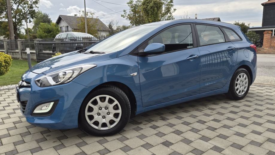 Hyundai i30 CW 1,4 - 1.VLASNIK - NIJE UVOZ - 137 000 KM -, fotografija 5