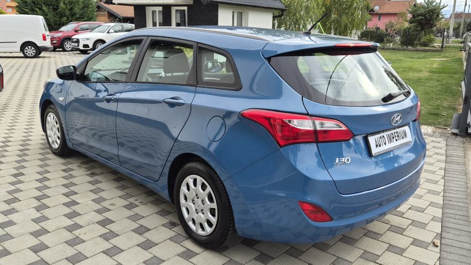 Hyundai i30 CW 1,4 - 1.VLASNIK - NIJE UVOZ - 137 000 KM -, fotografija 10