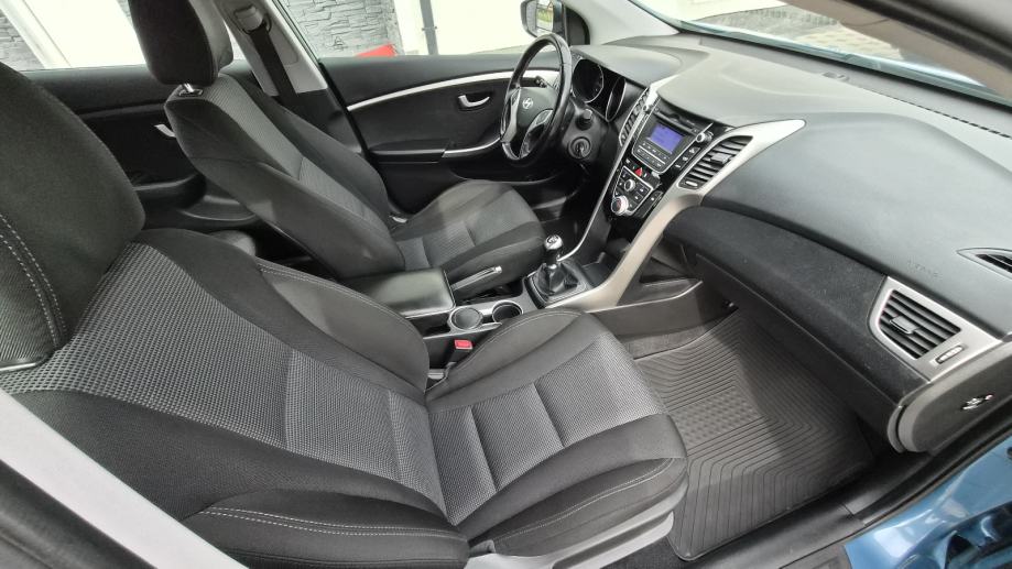 Hyundai i30 CW 1,4 - 1.VLASNIK - NIJE UVOZ - 137 000 KM -, fotografija 14