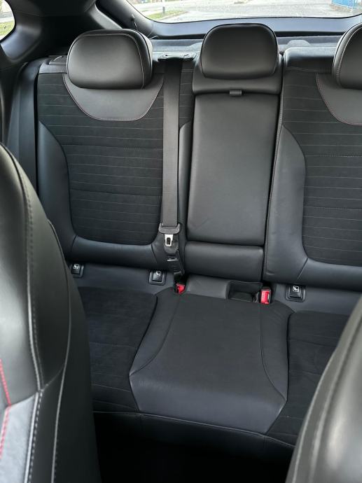 Hyundai i30 Fastback N perfomance, fotografija 13