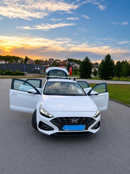 Hyundai i30 Fastback |Style+LED| 1. vlasnik | Kuka, fotografija 3