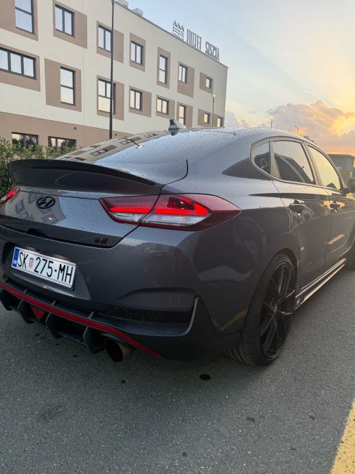Hyundai i30N Performance Fastback, fotografija 5