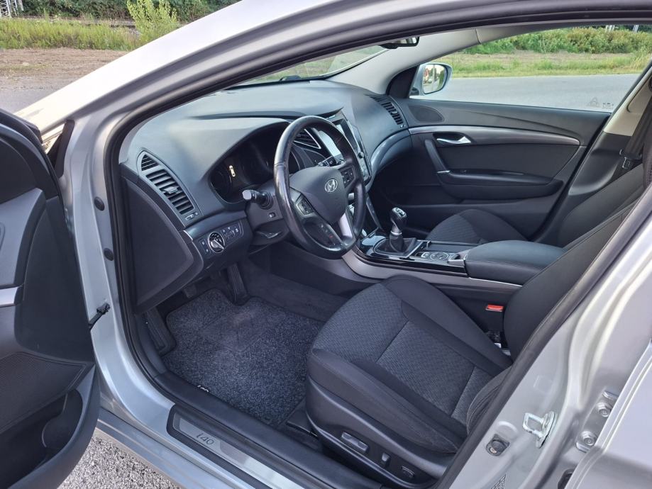 HYUNDAI I40 1,6 CRDI, HR VOZILO, fotografija 6