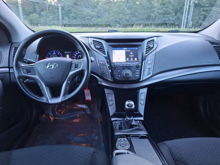 HYUNDAI I40 1,6 CRDI, HR VOZILO, fotografija 9