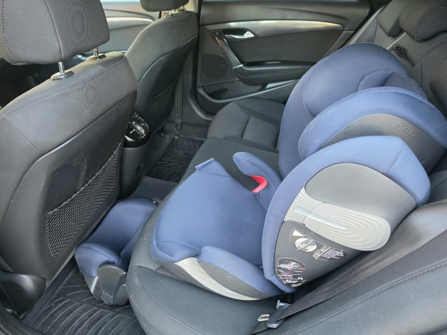 Hyundai i40 CW 1,7 CRDi //DIG.KLIMA//XENON//ALU//REG 06/27//, fotografija 12