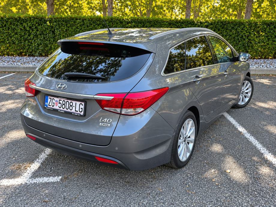 Hyundai i40 CW 1,7 CRDi //DIG.KLIMA//XENON//ALU//REG 06/27//, fotografija 6