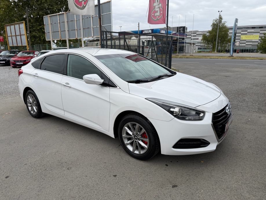 Hyundai i40 1,7 CRDi REG:03/2027 - NAVI - KLIMA - AUTOKREDIT, fotografija 8