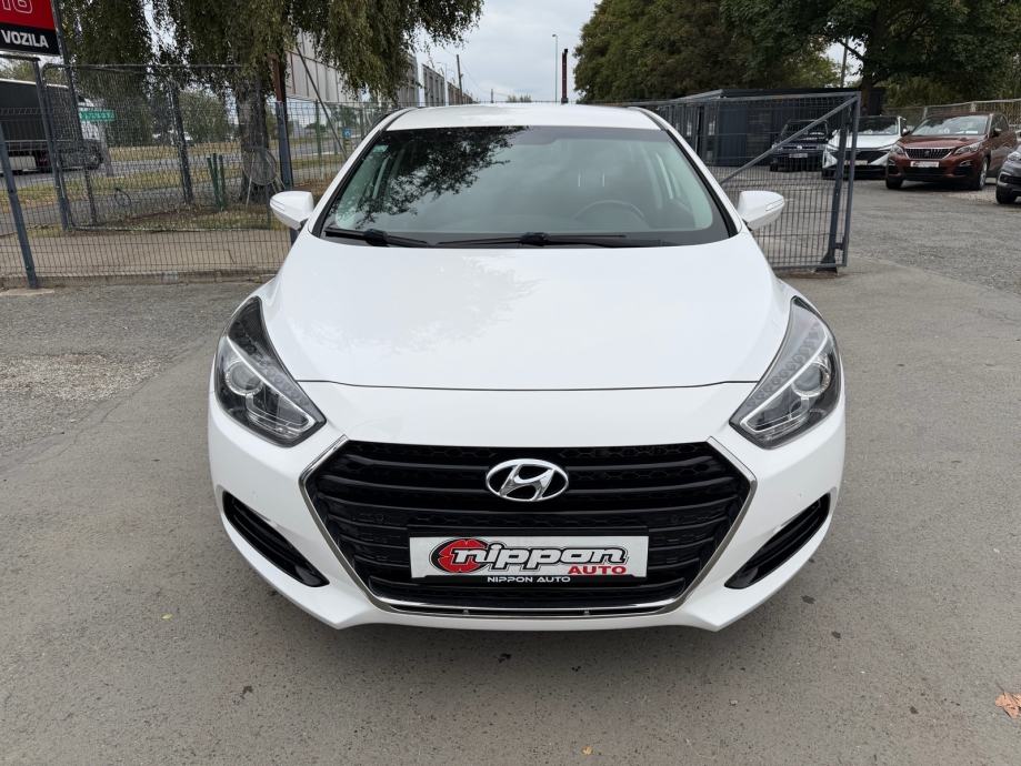 Hyundai i40 1,7 CRDi REG:03/2027 - NAVI - KLIMA - AUTOKREDIT, pogled izvana - slika 2