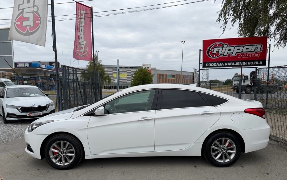 Hyundai i40 1,7 CRDi REG:03/2027 - NAVI - KLIMA - AUTOKREDIT, pogled izvana - slika 3