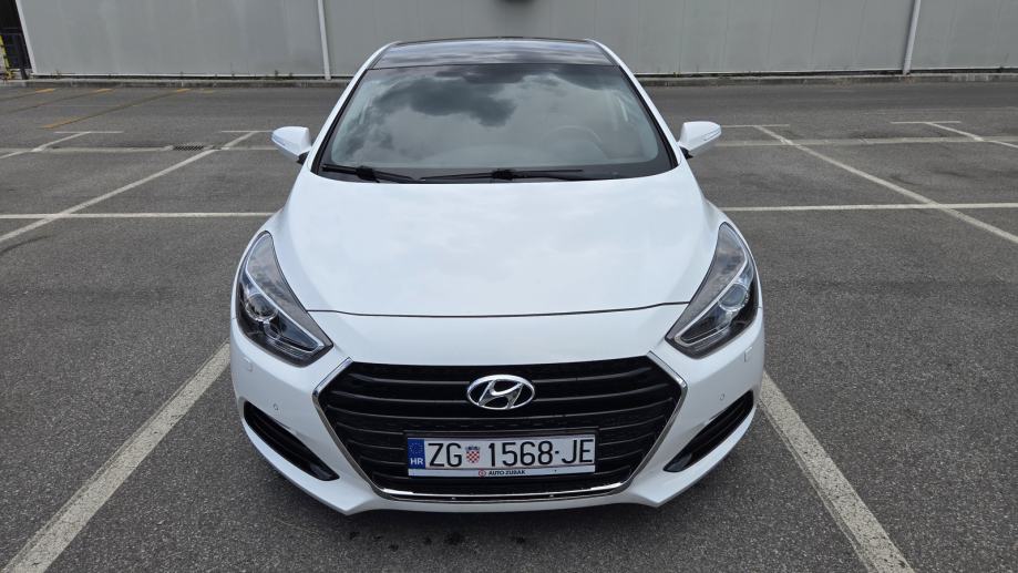 Hyundai i40 1,7, pogled izvana - slika 2
