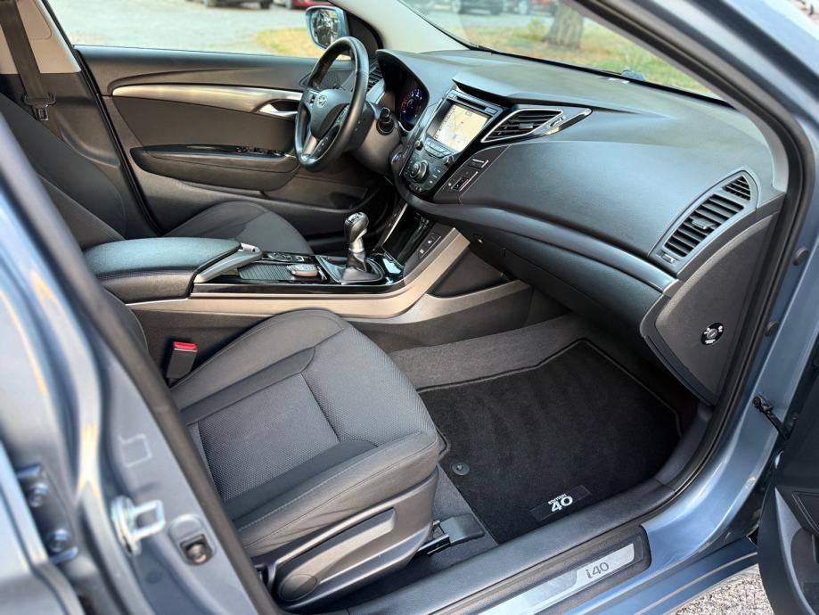 Hyundai i40 1,7crdi EDITION-141ks-BI XENON-RADAR-R.KAMERA-LANE ASSIST, fotografija 17