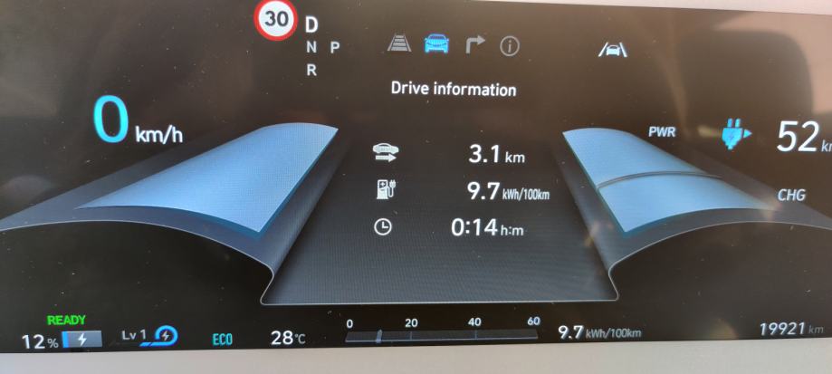 Hyundai Ioniq 5 Urban 77,4 long range, garanc 08/28, fotografija 8
