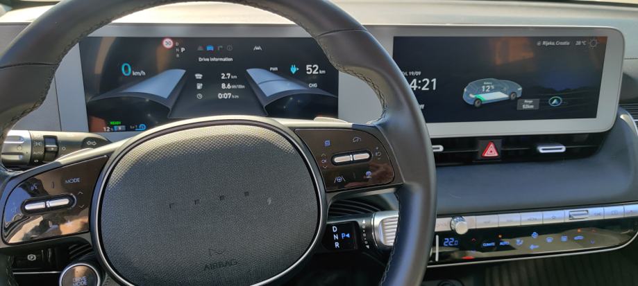 Hyundai Ioniq 5 Urban 77,4 long range, garanc 08/28, fotografija 9