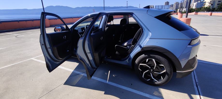 Hyundai Ioniq 5 Urban 77,4 long range, garanc 08/28, fotografija 3
