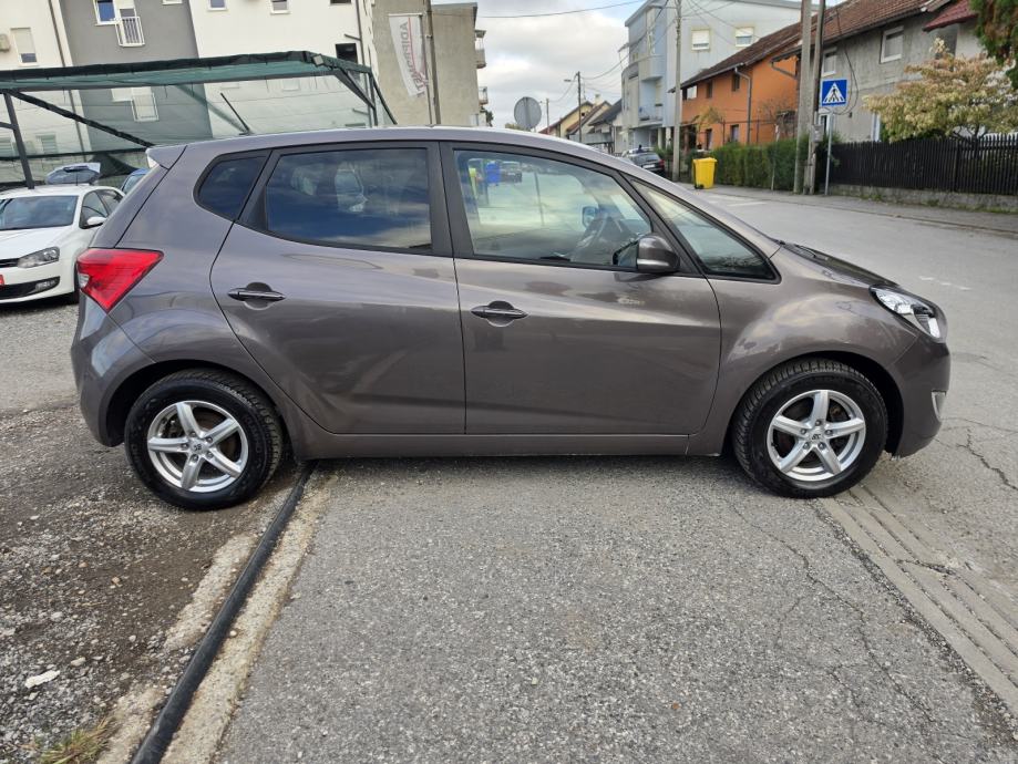 Hyundai ix20 1.4 CRDI // REG 1 GOD // KLIMA //, fotografija 10