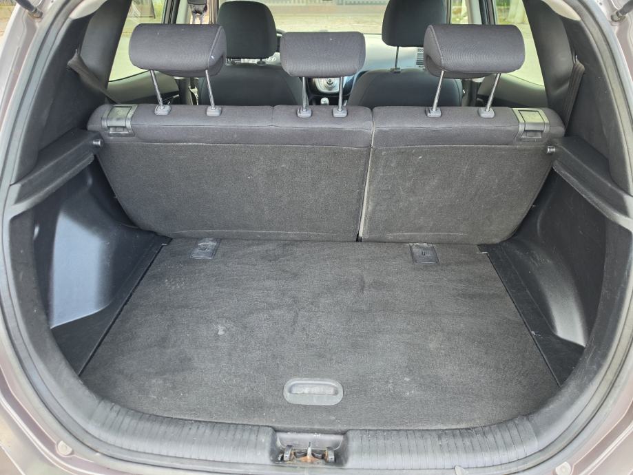 Hyundai ix20 1.4 CRDI // REG 1 GOD // KLIMA //, fotografija 20