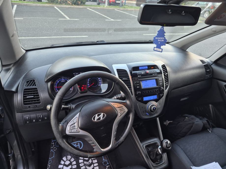 Hyundai ix20 1.6 CRDi - JESENSKI TJEDNI BON- LIMITED EDITION: PANORAMA, fotografija 10