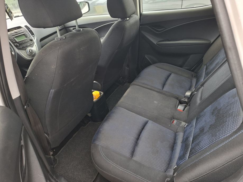 Hyundai ix20 1.6 CRDI, fotografija 6