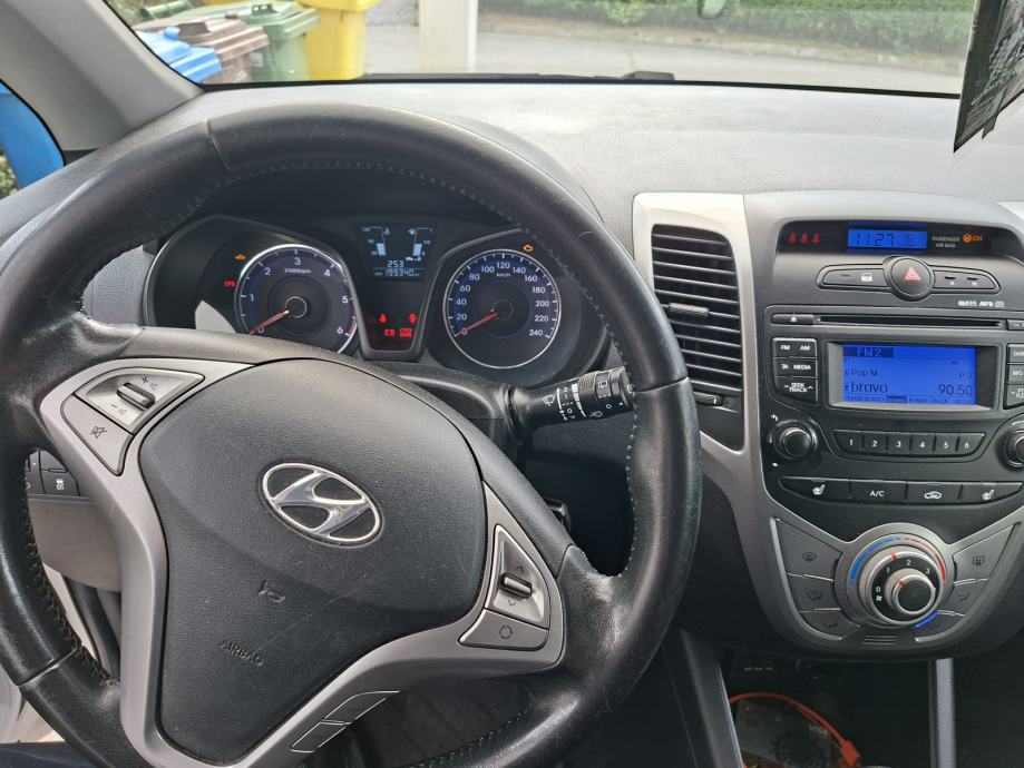 Hyundai ix20 1.6 CRDI, fotografija 8