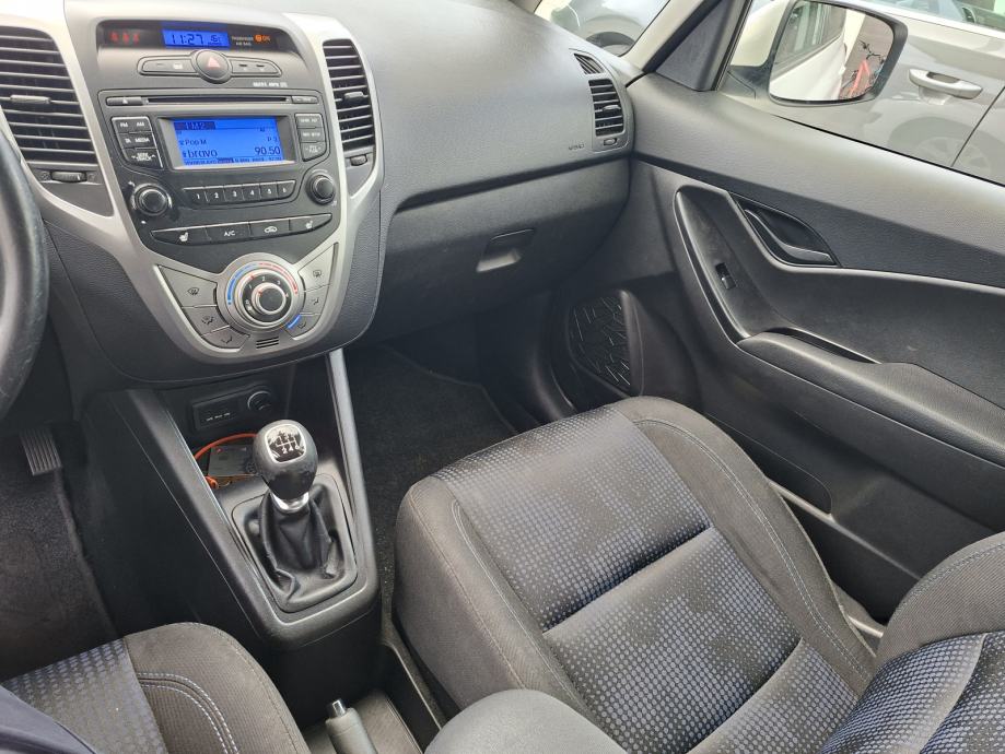 Hyundai ix20 1.6 CRDI, fotografija 7