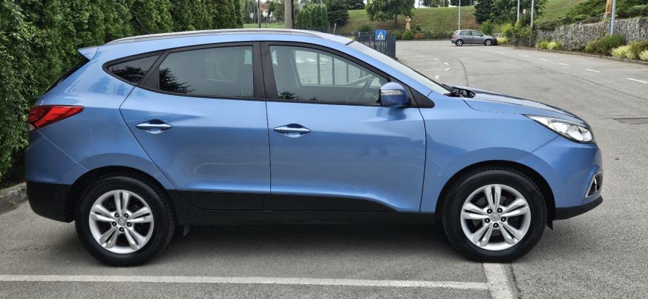 Hyundai ix35 1,6 GDI BENZIN HR VOZILO, fotografija 3