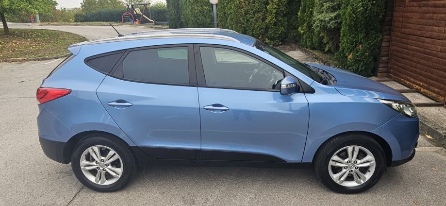 Hyundai ix35 1,6 GDI BENZIN HR VOZILO, fotografija 9