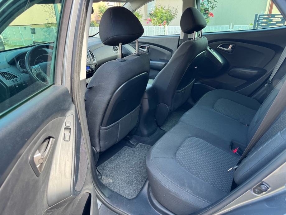 Hyundai ix35 1,6 GDI,REG.GOD.DANA, fotografija 4