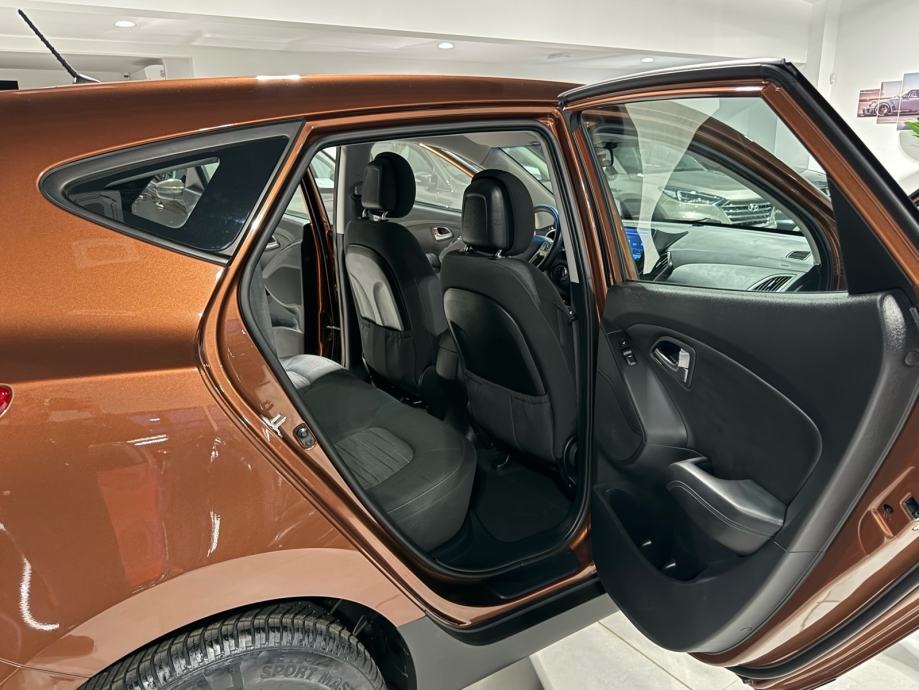 ⭐️HYUNDAI IX35 1.7 CRDI⭐️EDITION◼️NAVIGACIJA◼️3 GODINE JAMSTVA✅⭐️, fotografija 18