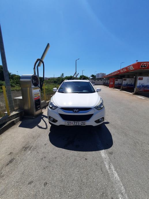 Hyundai ix35 1,7 CRDi, fotografija 2
