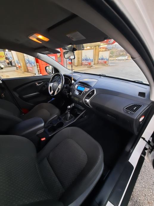 Hyundai ix35 1,7 CRDi, fotografija 9