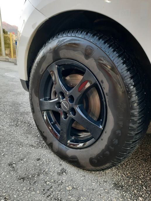 Hyundai ix35 1,7 CRDi, fotografija 13