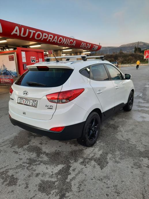 Hyundai ix35 1,7 CRDi, fotografija 14