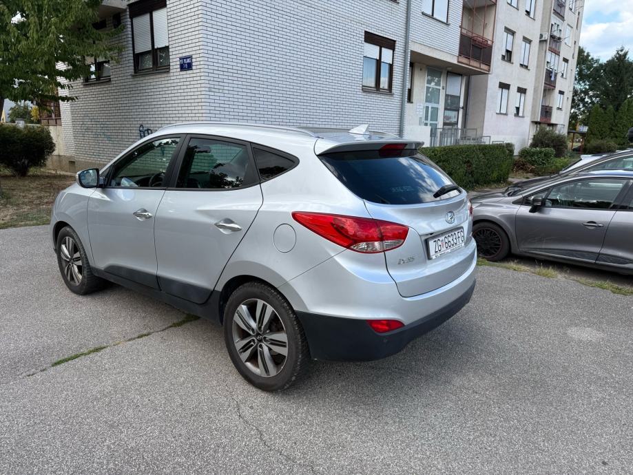 Hyundai ix35 2,0 CRDi automatik, fotografija 6