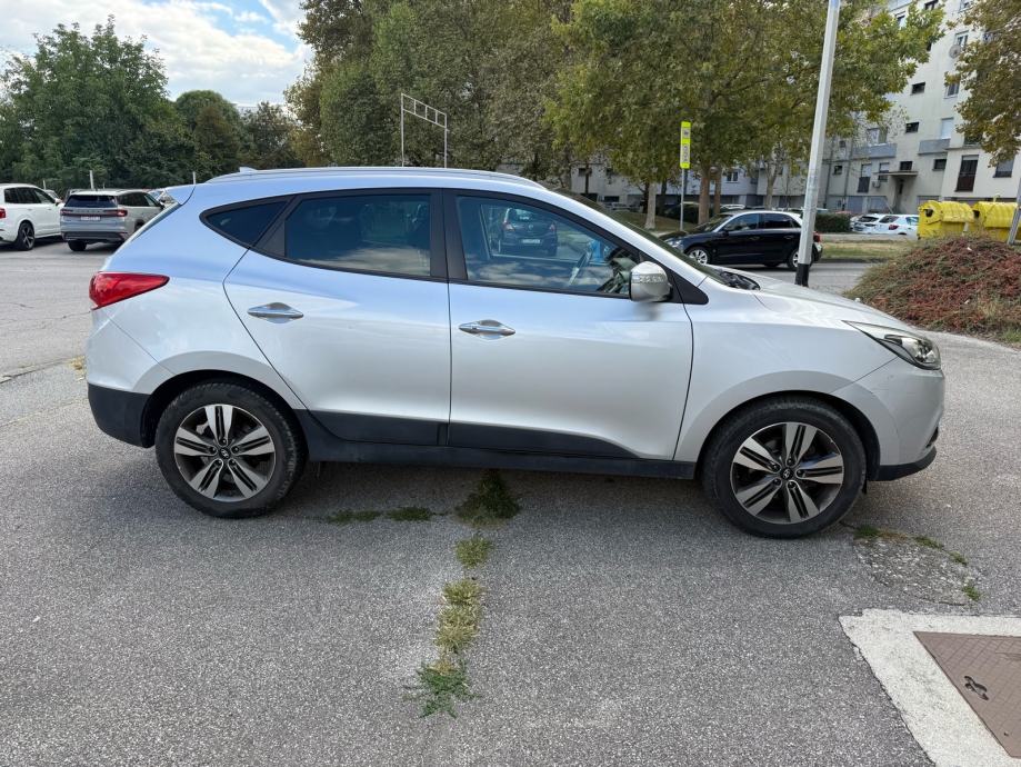 Hyundai ix35 2,0 CRDi automatik, fotografija 7