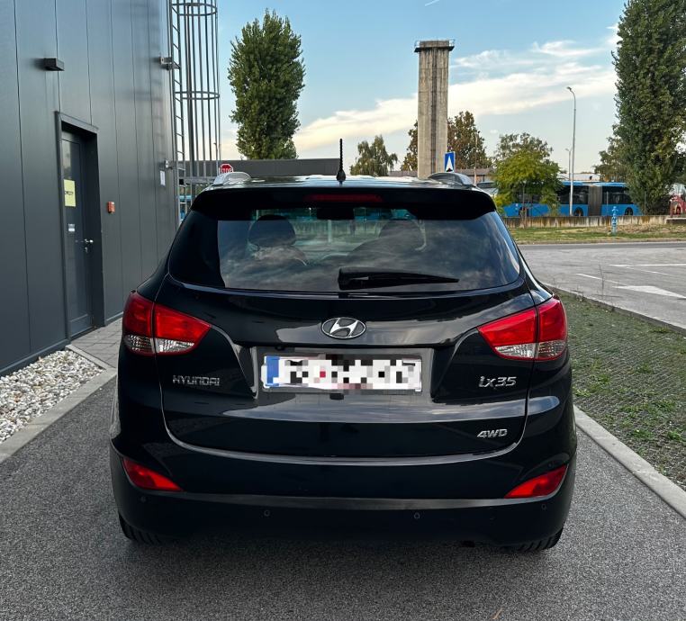 Hyundai ix35 2,0 GLS 4WD Automatik*Hr.Auto*Kamera*Koža*Odlično stanje*, fotografija 5