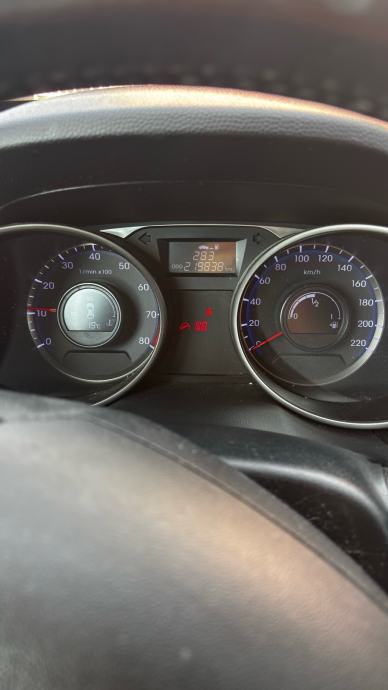 Hyundai ix35, fotografija 9