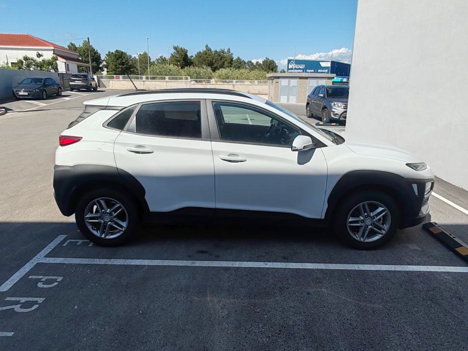 Hyundai Kona 1,0 T-GDI, fotografija 8
