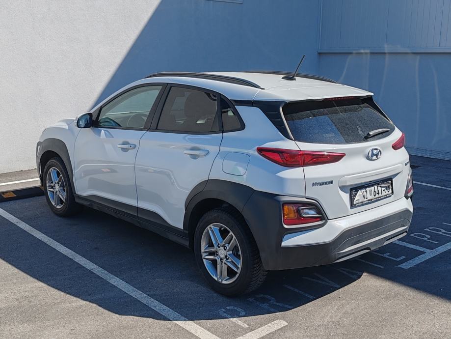 Hyundai Kona 1,0 T-GDI, fotografija 10