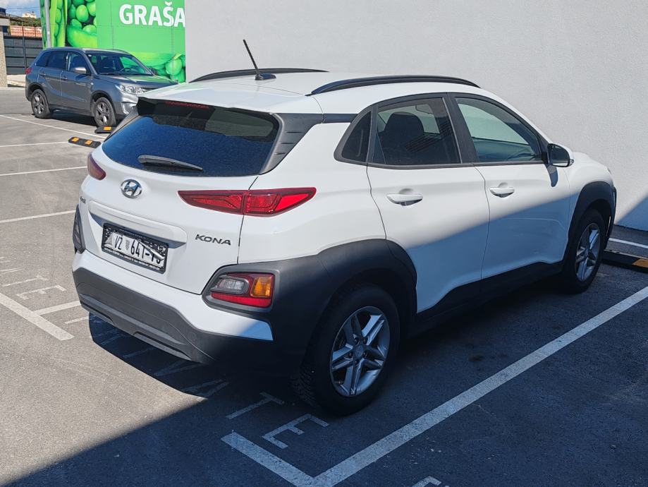 Hyundai Kona 1,0 T-GDI, fotografija 11