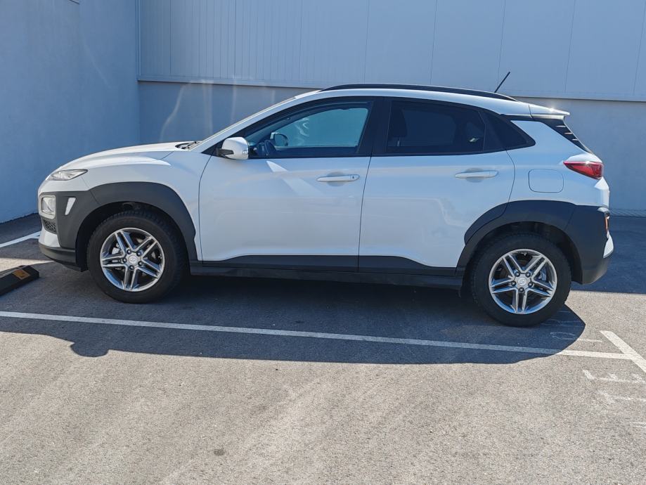 Hyundai Kona 1,0 T-GDI, fotografija 12