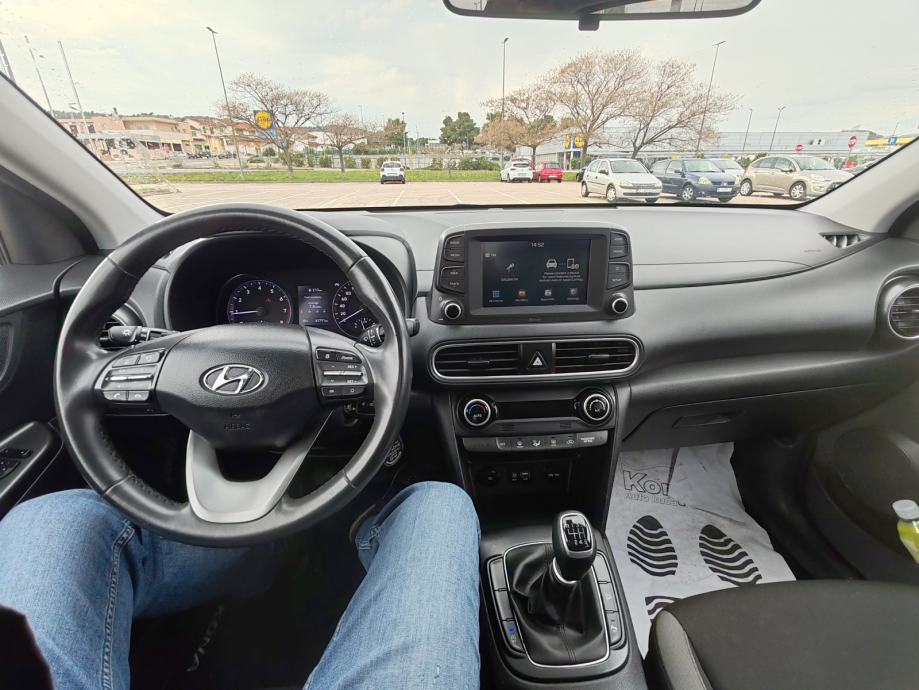 Hyundai Kona 1,0 T-GDI, fotografija 15