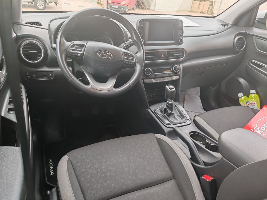 Hyundai Kona 1,0 T-GDI, fotografija 18