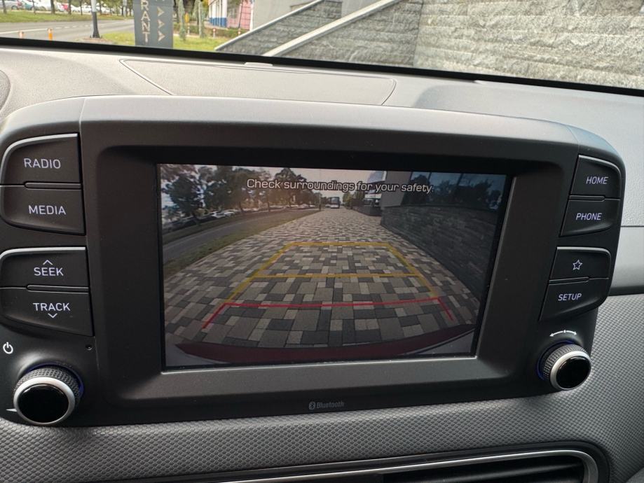 Hyundai Kona 1,0 T-GDI - HR AUTO - SERVISNA KNJIGA - JAMSTVO - PRILIKA, fotografija 19