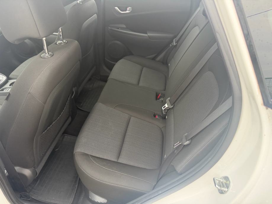 Hyundai Kona 1,6 GDI *HYBRID* *FACELIFT* *KAMERA* * *HR AUTO* *CARPLAY, fotografija 16
