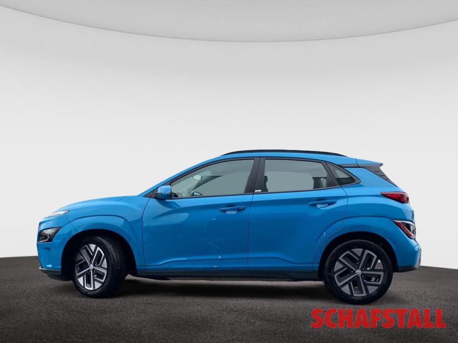 Hyundai Kona EV Elektro 136ks 39kWh DOMET 305 WLTP APPLE CARPLAY 2021