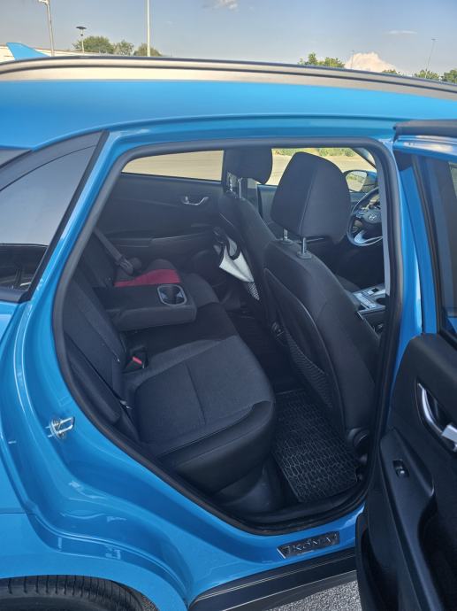 Hyundai Kona 39,2 kWh automatik, fotografija 6