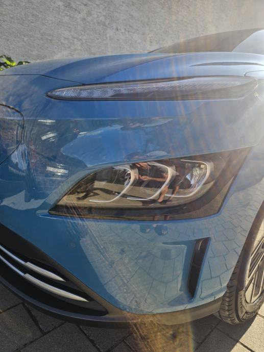Hyundai Kona 39,2 kWh automatik, fotografija 11