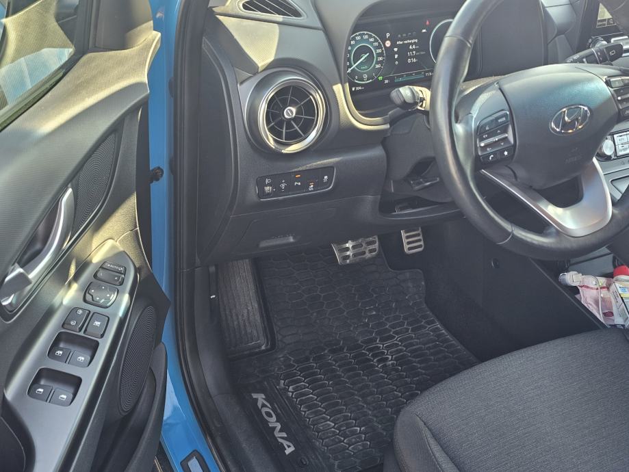 Hyundai Kona 39,2 kWh automatik, fotografija 2