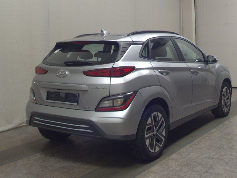 Hyundai Kona • ACC • digitalni instrumenti, fotografija 4